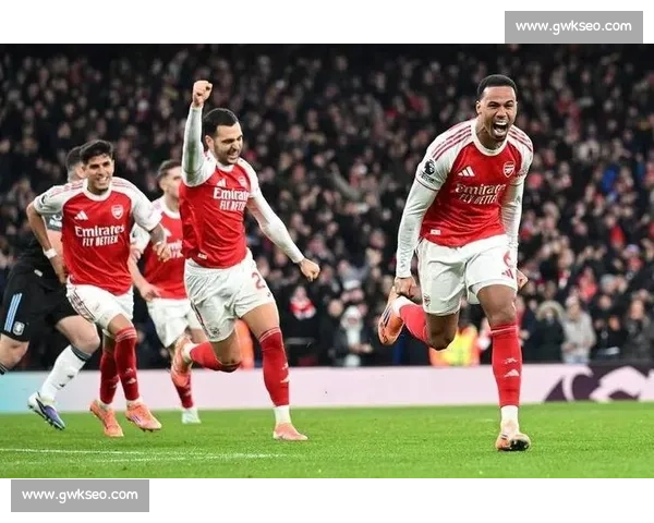 英超赛场风云再起豪门对决引爆激情之夜球迷热血沸腾见证冠军征程 - 副本 - 副本