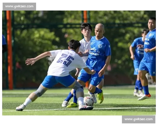极速足球比赛直播全程跟踪精彩瞬间实时更新带你领略全球赛事热点